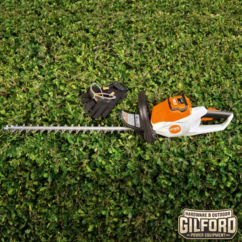 STIHL HSA 50 Battery Powered Hedge Trimmer with AK 10 and AL 101 Charger