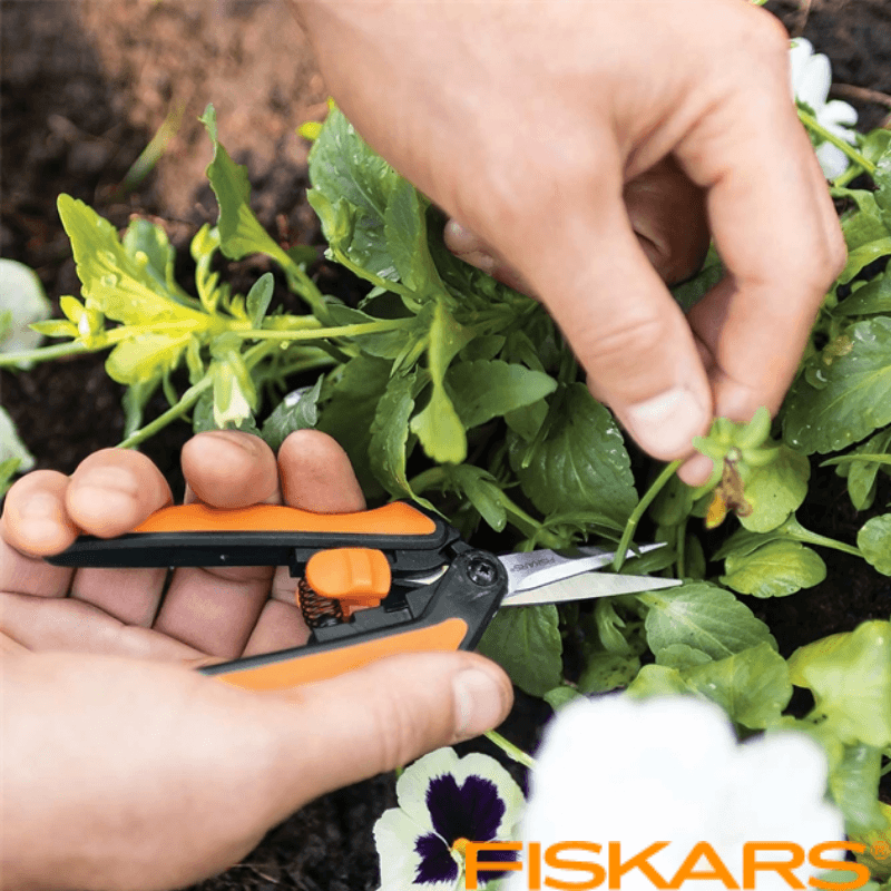 https://gilfordhardware.com/cdn/shop/products/fiskars-softgrip-micro-tip-snips-stainless-steel-gilford-hardware-and-outdoor-power-equipment_3_1280x.png?v=1658877037