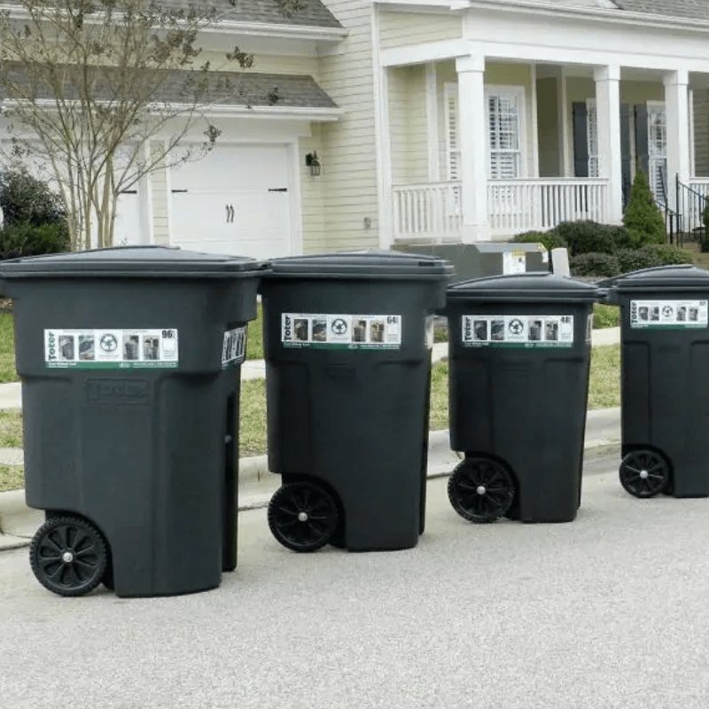 Toter Wheeled Garbage Can 64 gal. | Trash Cans & Wastebaskets | Gilford Hardware & Outdoor Power Equipment